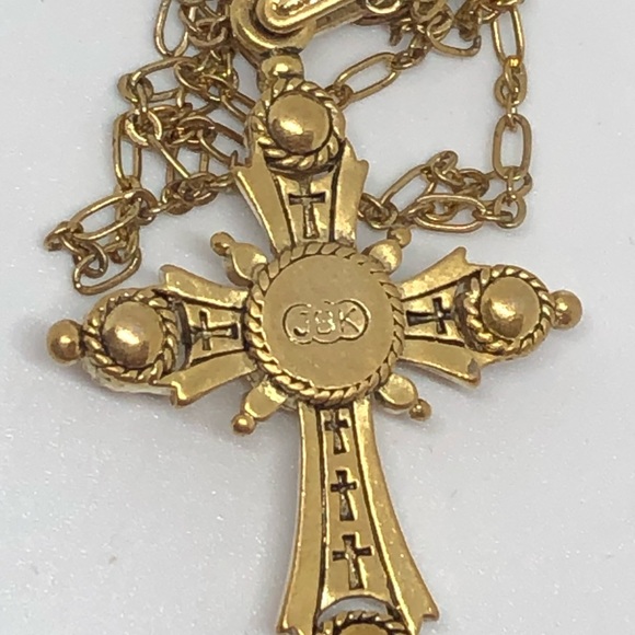 J539 JBK Classic Cross Pendant by Camrose & Kross - Picture 8 of 10